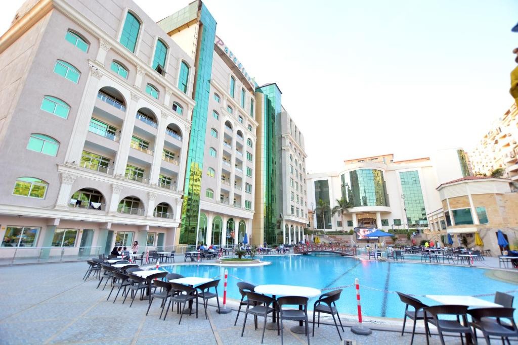 Hotel 2